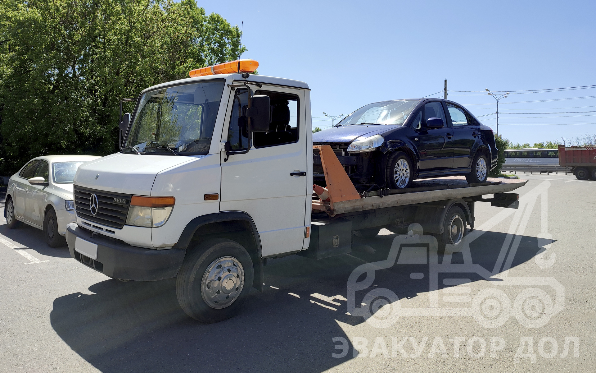 Перевозка повреждённого в ДТП Suzuki SX4 в автосервис - Эвакуатор ДОЛ